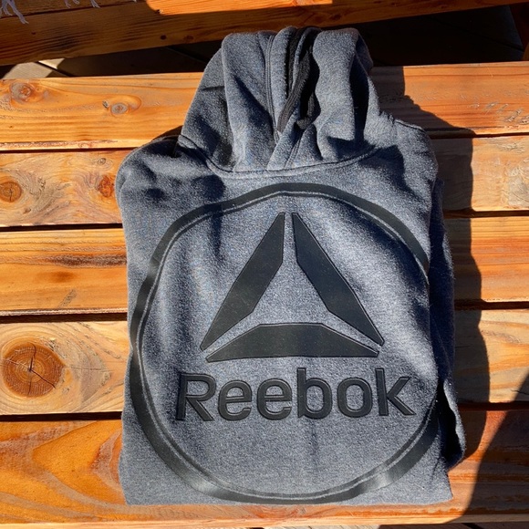 Men’s Reebok hoodie - Picture 1 of 6